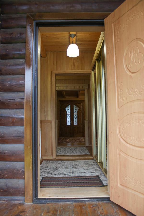 Чорногірський Вітер Villa Verkhovyna Luaran gambar